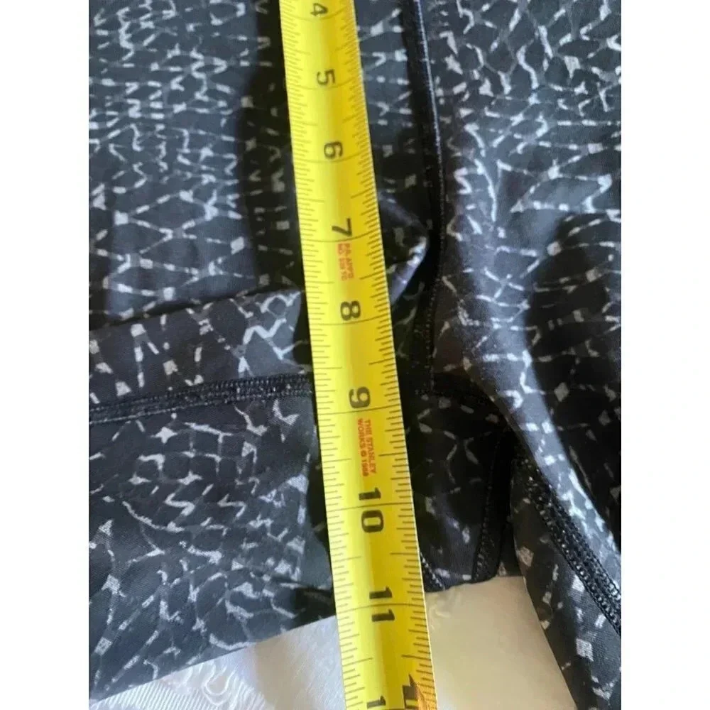 Lululemon Leggings Women’s 10 Black Mesh Crop